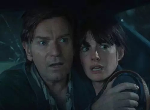 TheEndofOakStreet_134308353048008577_big-cine_deskt.webp