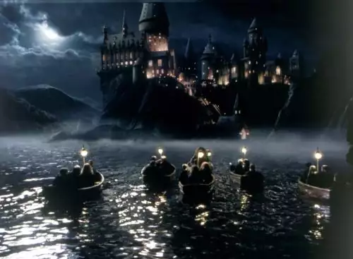 HarryPotterandThePhilosophersStone25thAnniversary_st_6_jpg_sdhigh_2026WarnerBrosPicturesAllrightsreserved_134309480486700718_big-cine_deskt.webp