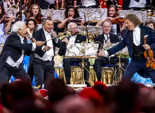 AndrC3A9Rieus2026ChristmasConcertLetItSnow_134350769642994983_big-cine_deskt.webp