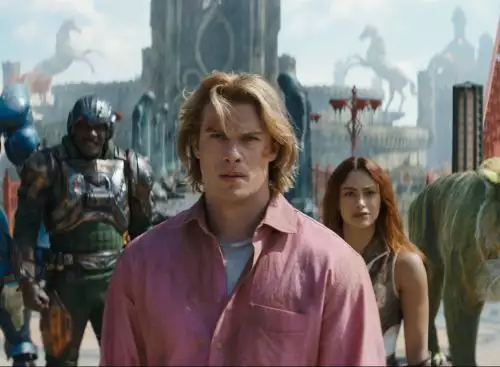 MastersoftheUniverse_134265973221656943_big-cine_deskt.webp